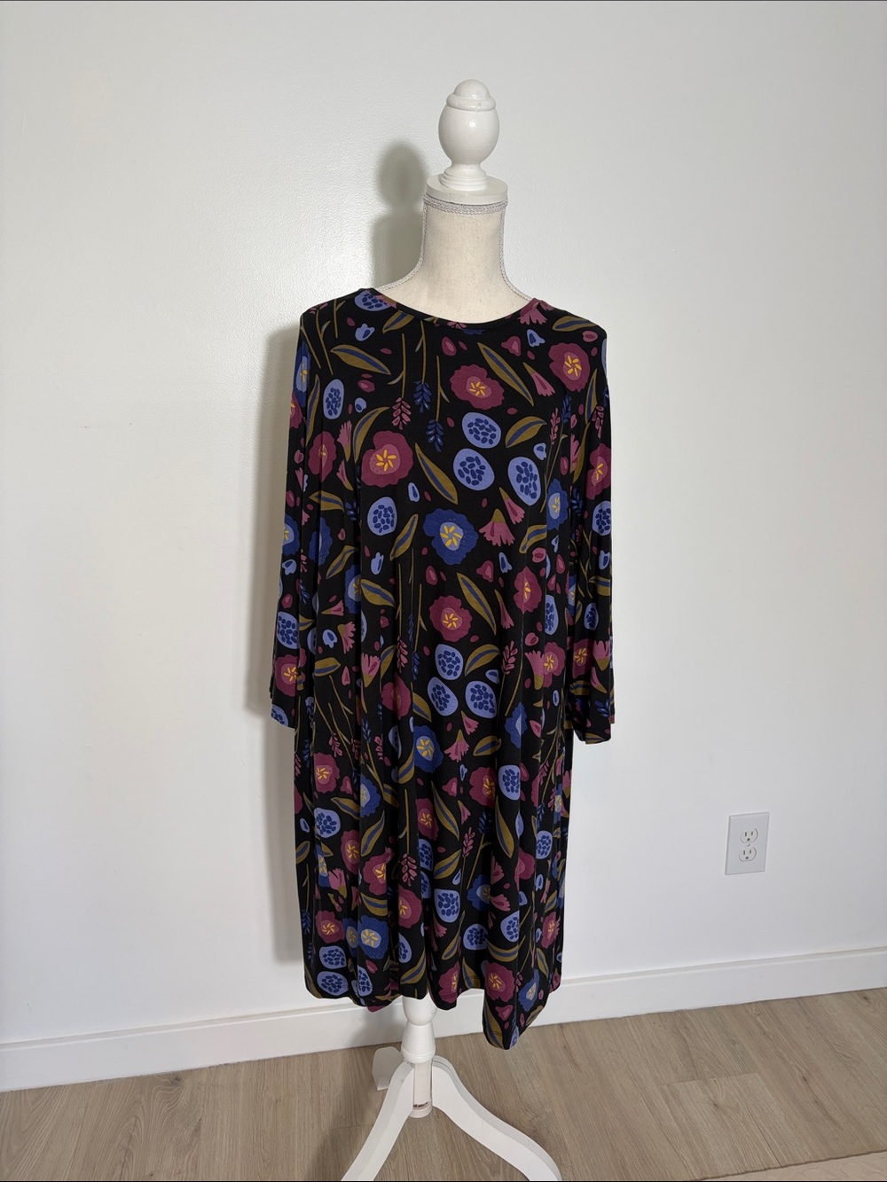 Gudrun Sjöden Black Floral Swing Dress with Purple and Pink Accents XXL
